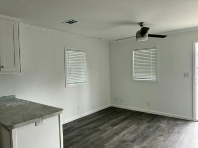 Photo 4 of 9 of home located at 17031 Us-301 #123 Dade City, FL 33523