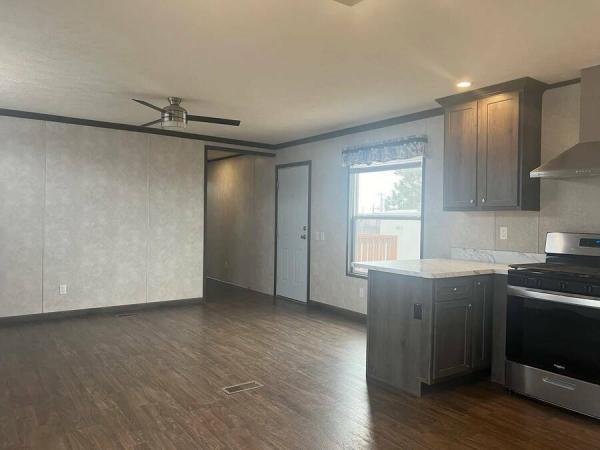 2023 430IN16683A  Home