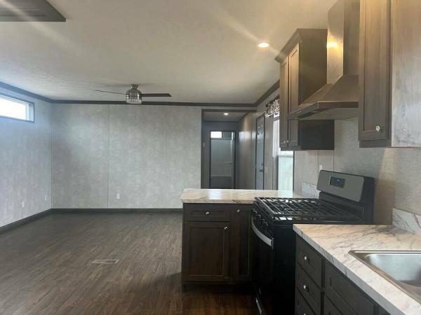 2023 430IN16683A  Home