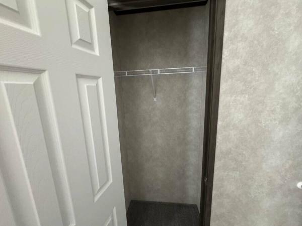 2023 430IN16683A  Home