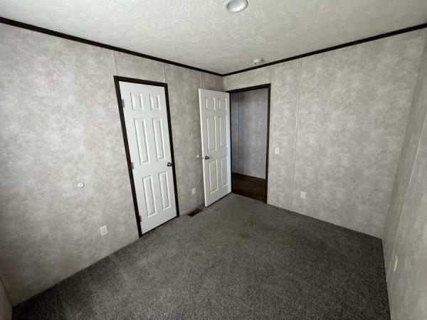 2023 430IN16683A  Home