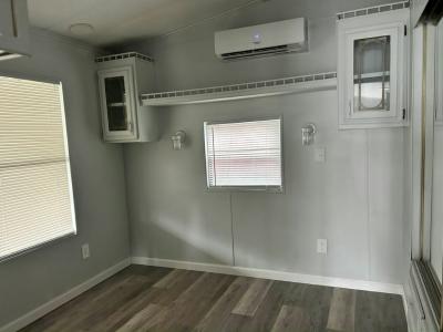 Photo 5 of 6 of home located at 16731 Us-301 #177 Dade City, FL 33523