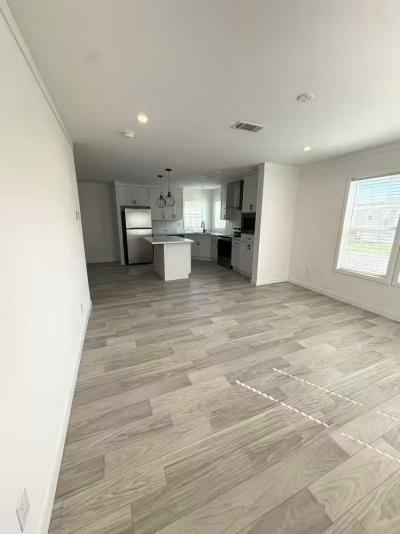 Photo 3 of 11 of home located at 250 Nelle Avenue # 2 Panama City, FL 32404