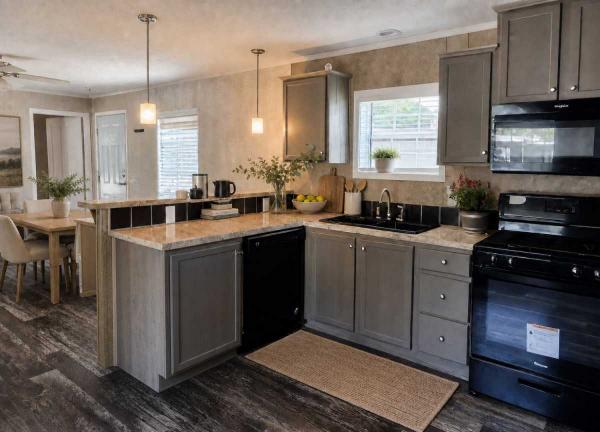2021  Mobile Home For Sale