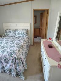 2003 Pine Grove Holly Mobile Home
