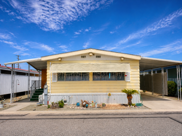  Mobile Home For Sale