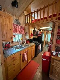 2006 LEEN Park Model Mobile Home