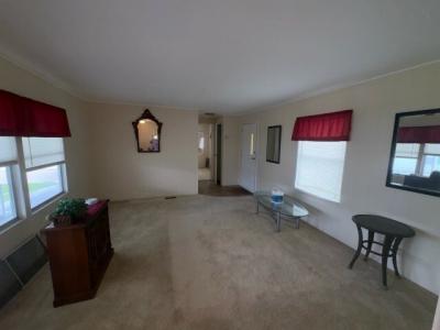 Photo 4 of 12 of home located at 3113 State Road 580, #392 Safety Harbor, FL 34695