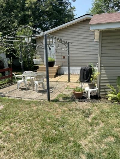 Photo 3 of 13 of home located at 21655 Chablis, #640 Romulus, MI 48174