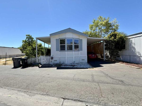 2004 Fleetwood Mobile Home For Sale