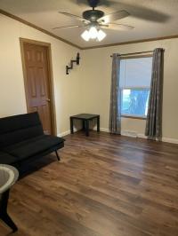 1998 Skyline Manufactured Home