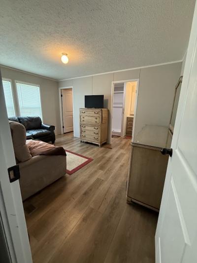Photo 5 of 11 of home located at 3218 State Route 82 Lot 261 Mantua, OH 44255