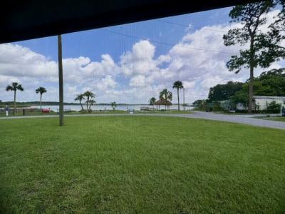 Photo 2 of 8 of home located at 55 Bonisee Circle Lakeland, FL 33801