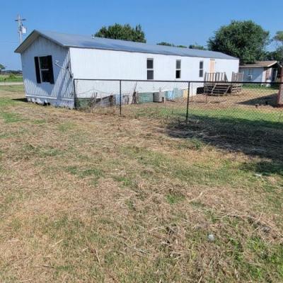 Photo 2 of 19 of home located at 617 S Agra Rd Cushing, OK 74023