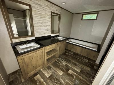 Photo 5 of 13 of home located at 1711 Wood Ave Lufkin, TX 75901