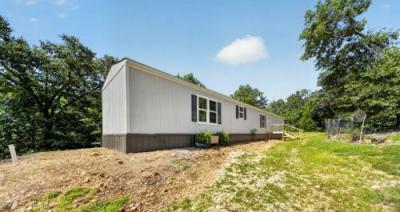 Photo 3 of 28 of home located at 29078 Bird Ridge Rd Proctor, OK 74457