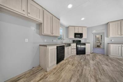 Photo 5 of 28 of home located at 29078 Bird Ridge Rd Proctor, OK 74457