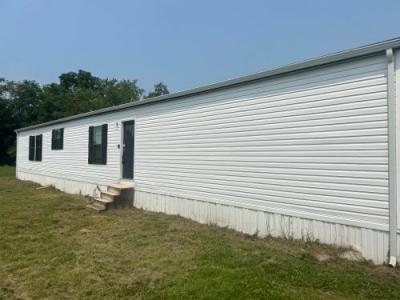 Photo 3 of 22 of home located at 157 Quail Ct Buffalo, WV 25033