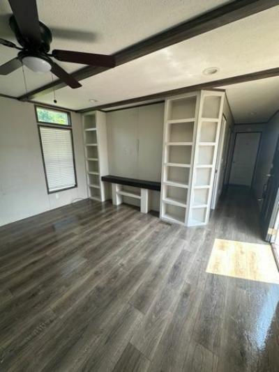 Photo 4 of 22 of home located at 157 Quail Ct Buffalo, WV 25033