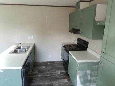 Photo 4 of 16 of home located at 30298 S Us Highway 63 Edgar Springs, MO 65462