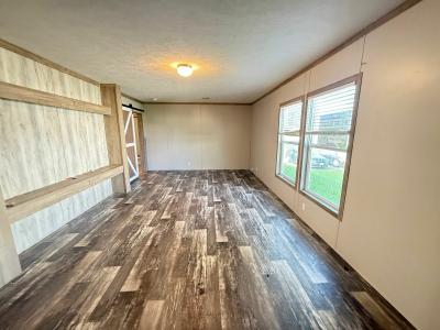 Photo 5 of 15 of home located at 41 Club House Drive Manvel, TX 77578