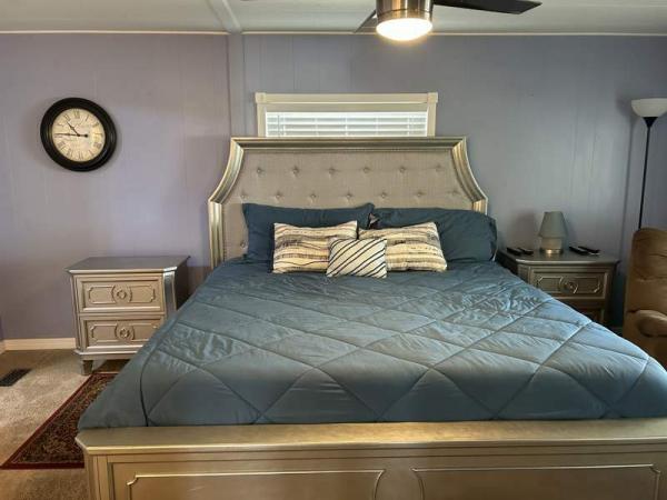 1982 TWIN Manufactured Home