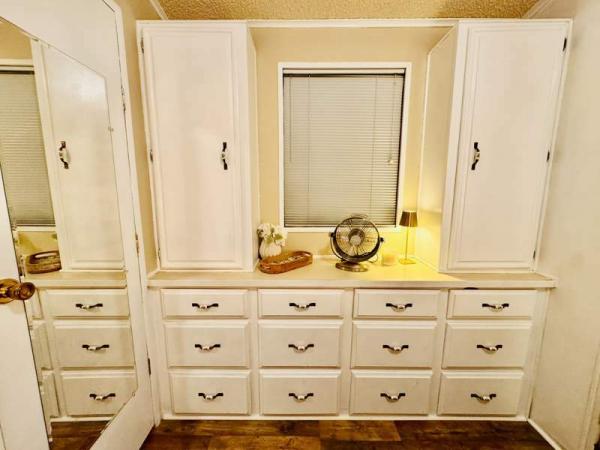 1988 Cavco Manufactured Home