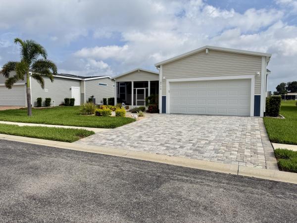 2022 Palm Harbor 22852A/B Mobile Home