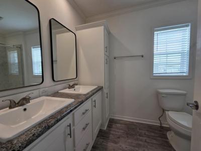 Photo 5 of 18 of home located at 2879 Canyon Drive Orlando, FL 32822