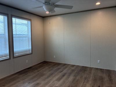 Photo 5 of 11 of home located at 251 E Heather Ct Highland, MI 48357