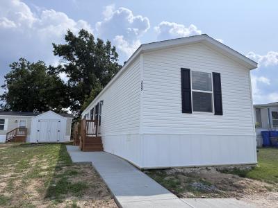 Mobile Home at 209 E Heather Ct Highland, MI 48357