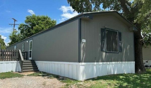 Photo 1 of 2 of home located at 96 Old Tunnel Road Lot T096 Aledo, TX 76008