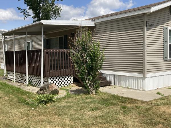 2007 Dutch Housing n/a Mobile Home
