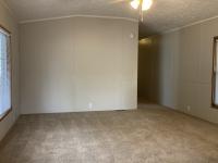 2007 Dutch Housing n/a Mobile Home