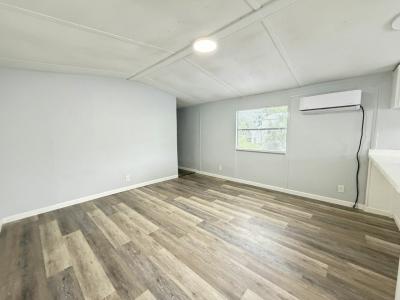 Photo 2 of 12 of home located at 11240 N Northwood Dr. #62 Inglis, FL 34449