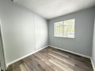 Photo 4 of 12 of home located at 11240 N Northwood Dr. #62 Inglis, FL 34449