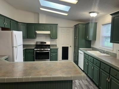 Photo 5 of 19 of home located at 107 Bay Meadow Drive Batavia, OH 45103
