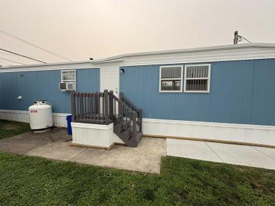 Photo 2 of 14 of home located at 36 Cedarwood Ave Gloucester City, NJ 08030