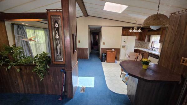 1986 Victorian Manufactured Home