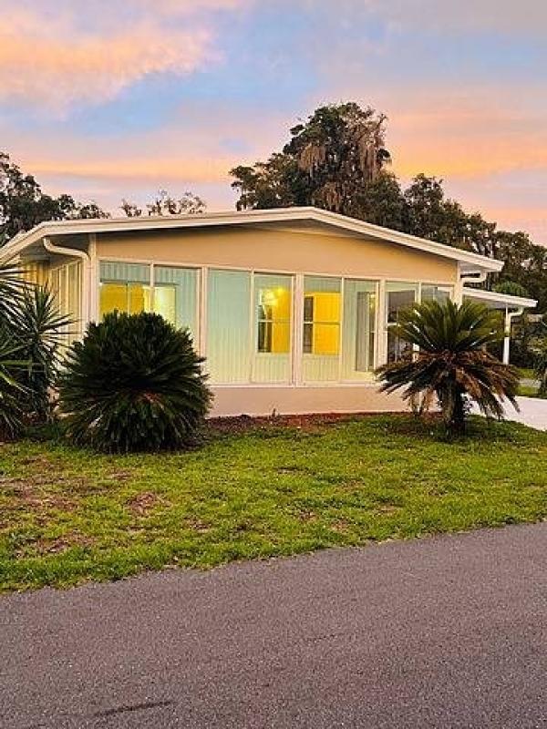 Photo 1 of 2 of home located at 1125 Walnut Way Deland, FL 32724