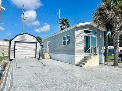 Mobile Home at 609 County Rd 466 Lady Lake, FL 32159