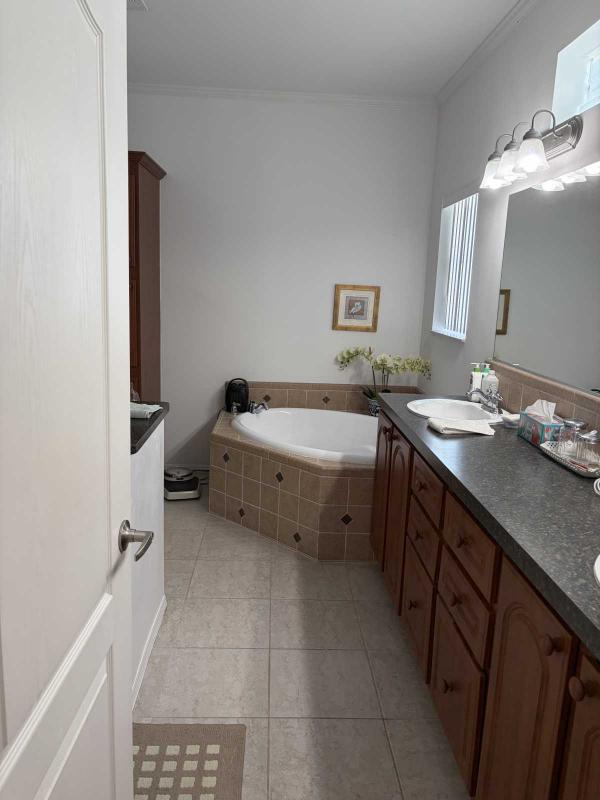 2005 Palm Harbor Home Premier-1 Manufactured Home
