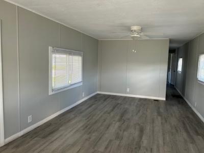 Photo 4 of 9 of home located at 204 Seagrape Court Naples, FL 34110