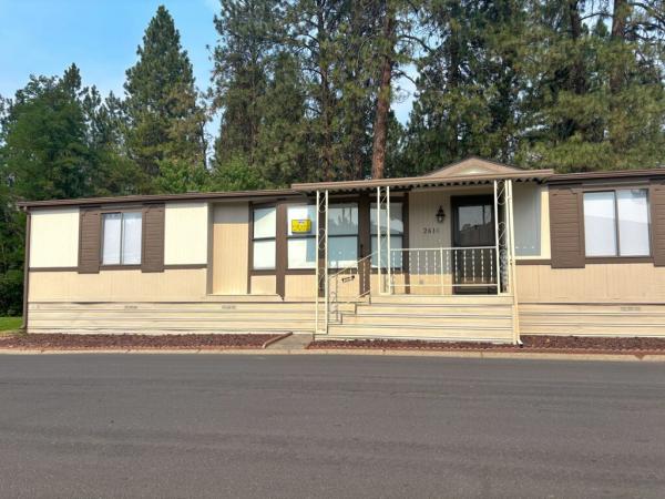1989 Silver Mobile Home For Sale