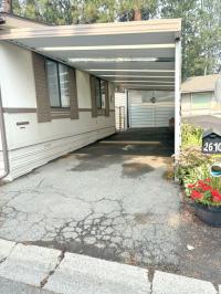 1989 Silver Manufactured Home