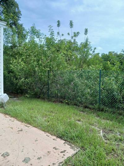 Photo 4 of 29 of home located at 9925 Ulmerton Road, #216 Largo, FL 33771