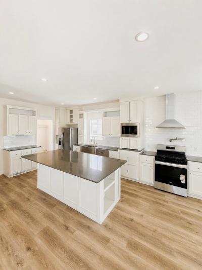 Photo 5 of 20 of home located at 26424 Doveweed Canyon Country, CA 91351