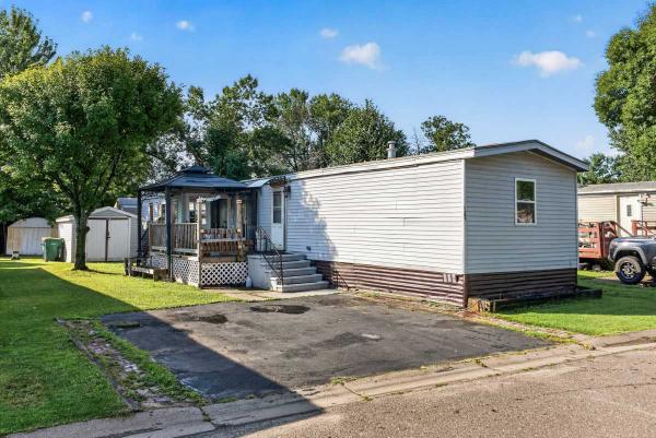 1989  Mobile Home For Sale