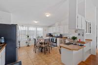 1999 Cavco Manufactured Home