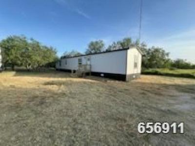 Mobile Home at 9860 County Road 623 Skidmore, TX 78389
